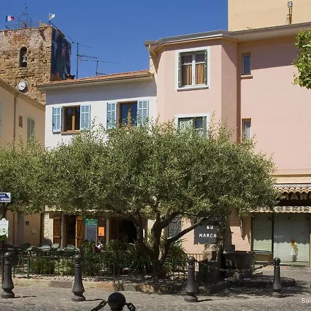 Spacieux 3 Pieces Avec Terrasse, Piscine Et Garage, A 2 Pas De La - Raphael - Fr-1-226a-274 Apartamento