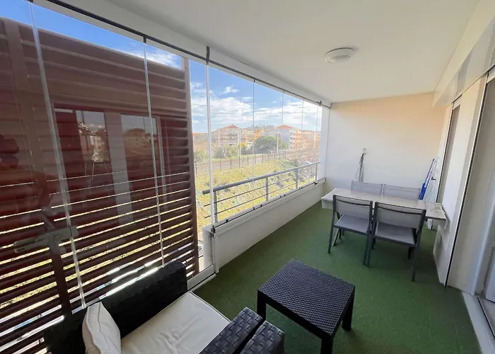 Апартаменти Spacieux 3 Pieces Avec Terrasse, Piscine Et Garage, A 2 Pas De La - Raphael - Fr-1-226a-274